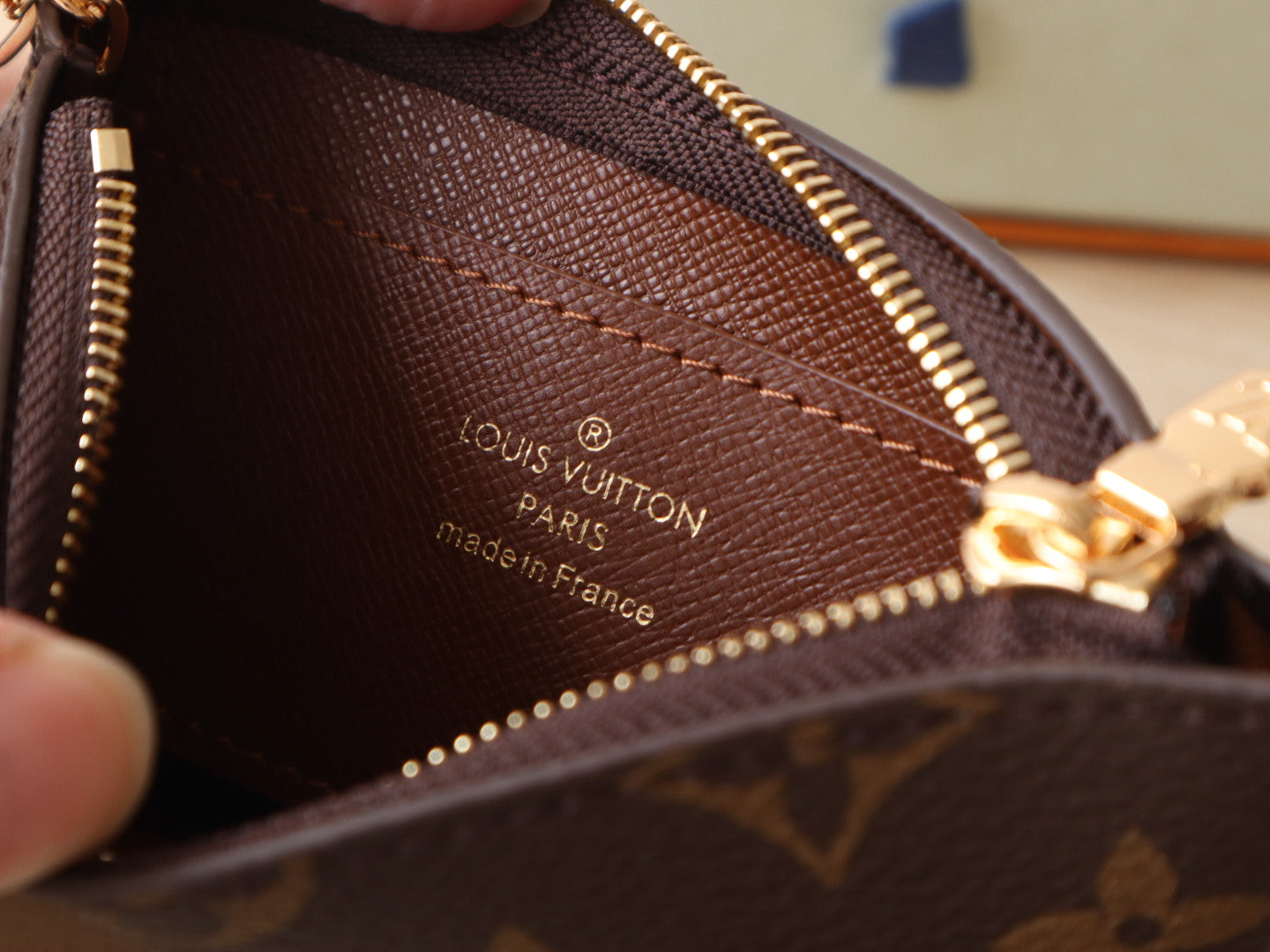 LV Pochette Clés Medium 15cm Brown Monogram Canvas GHW mysite