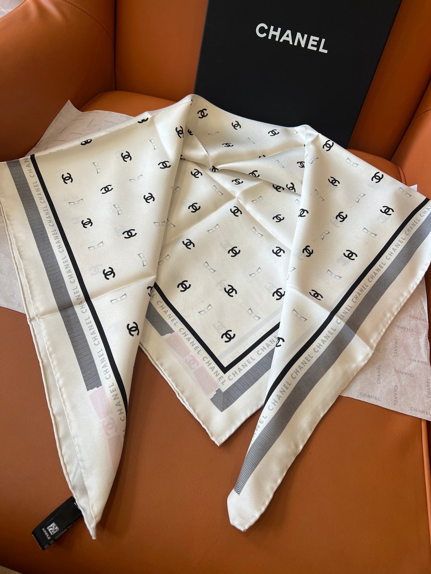 2 colors bow square silk scarf mysite