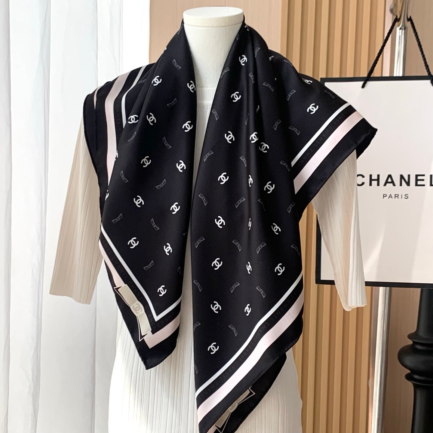 2 colors bow square silk scarf mysite