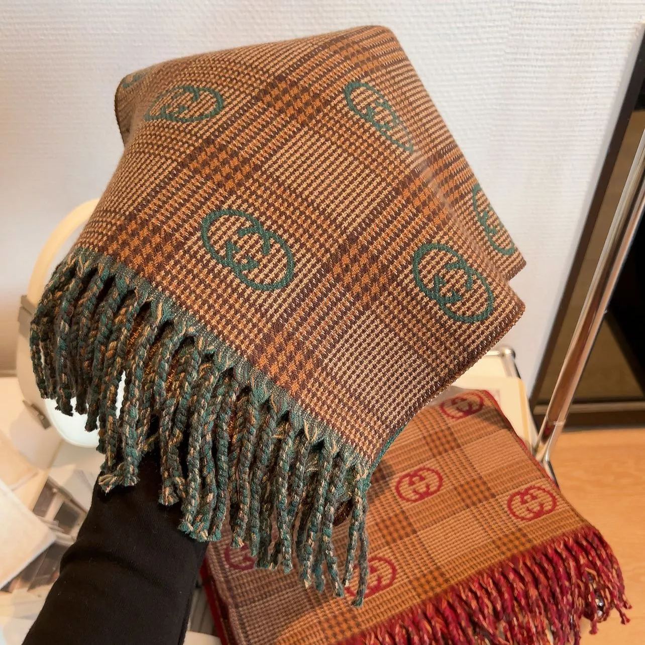Premium Double-sided Cashmere Fringed Scarf mysite
