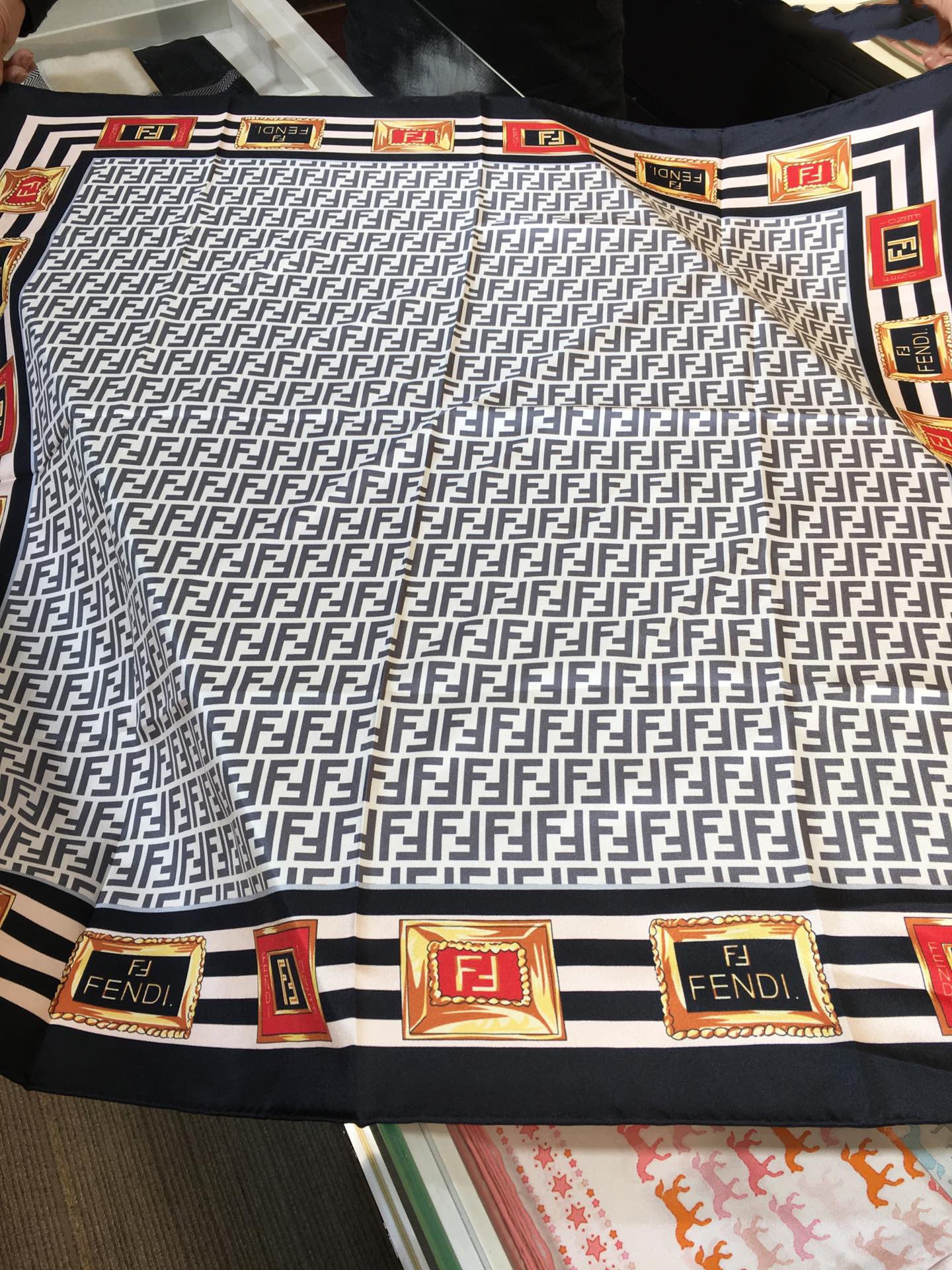 Emblem Print Square Scarf mysite
