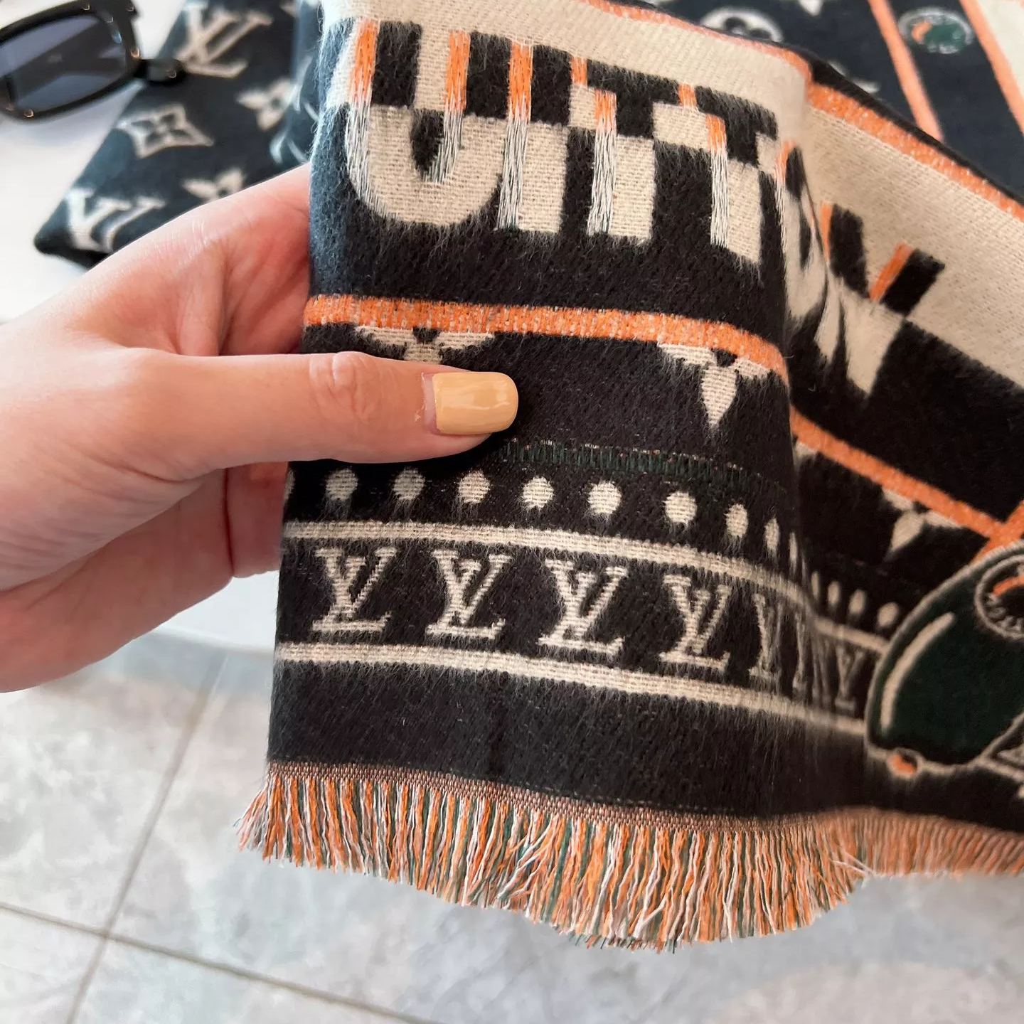 On-trend Full Monogram Cashmere Scarf Shawl mysite