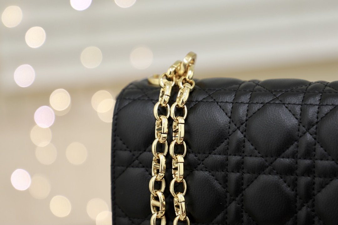 LARGE CARO BAG 28 BLACK SUPPLE CANNAGE CALFSKIN mysite