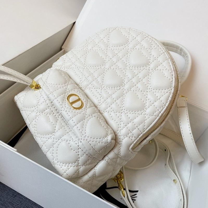 SMALL BACKPACK WHITE CANNAGE LAMBSKIN mysite