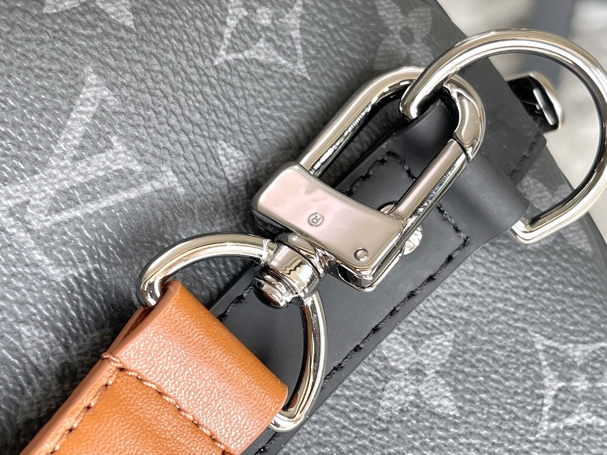 KEEPALL 45 BANDOULIERE MONOGRAM ECLIPSE mysite