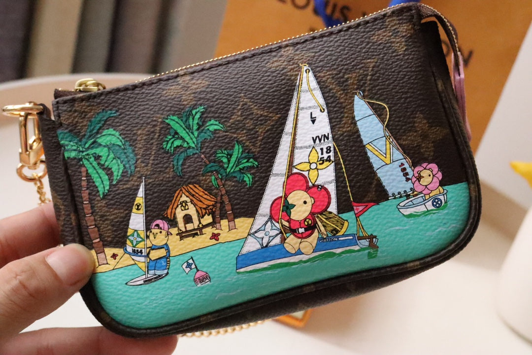 MINI POCHETTE ACCESSOIRES 15.5 MONOGRAM CANVAS mysite