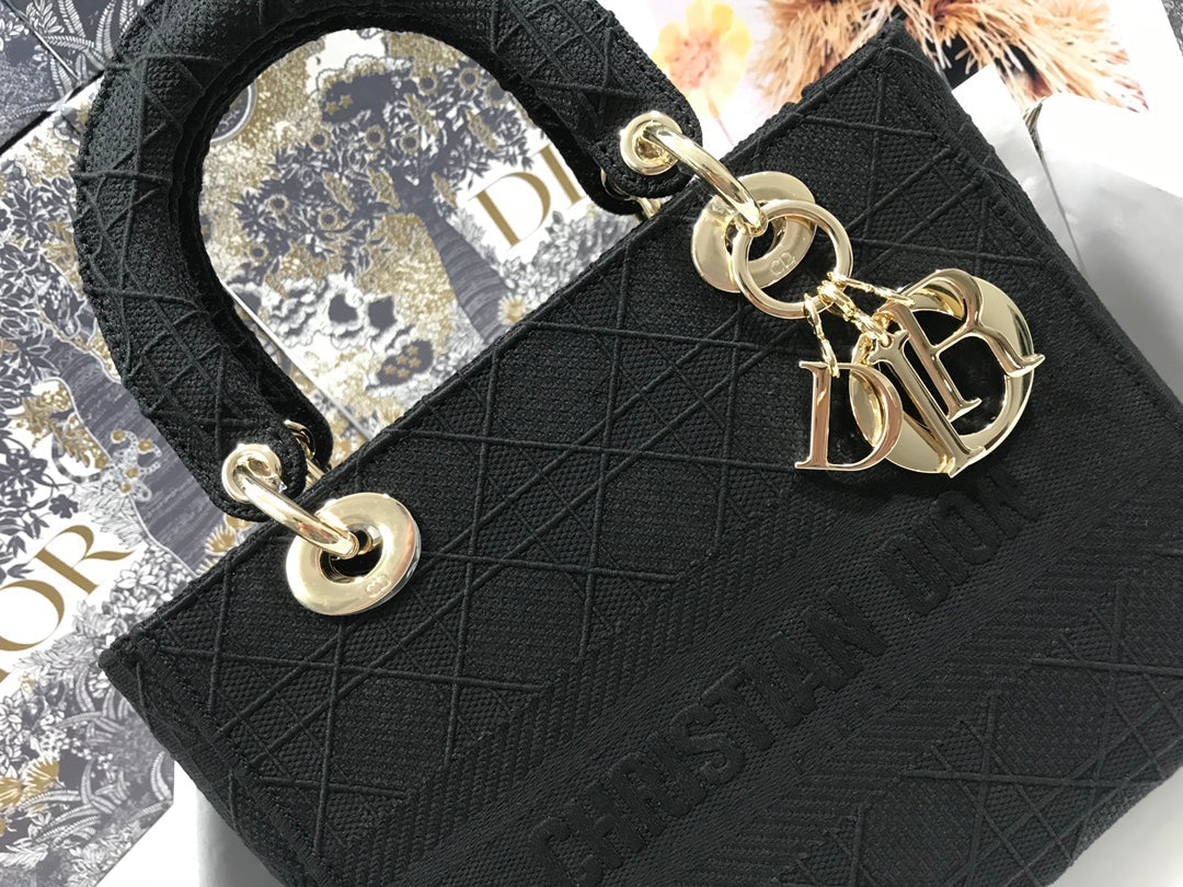 MEDIUM LADY D-LITE 24 BLACK CANNANGE EMBROIDERY mysite