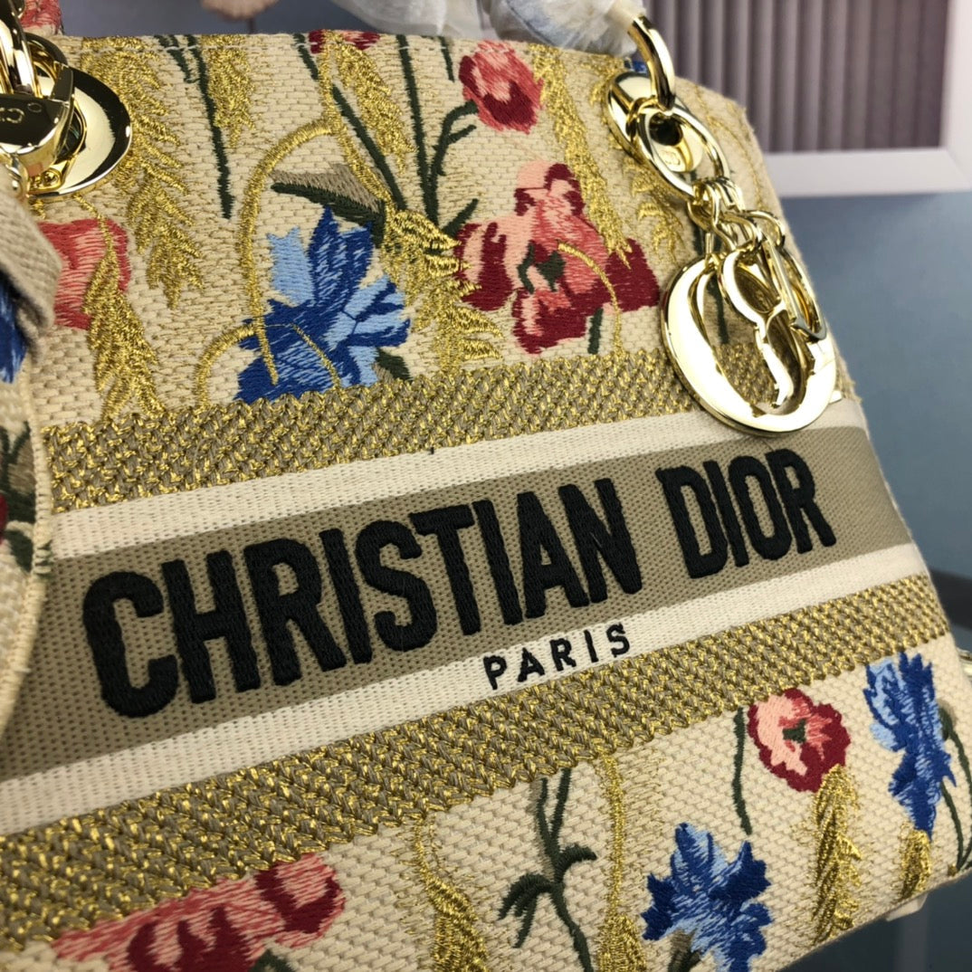 MEDIUM LADY D-LITE 24 YELLOW MULTI COLOR PAISLEY EMBROIDERY mysite