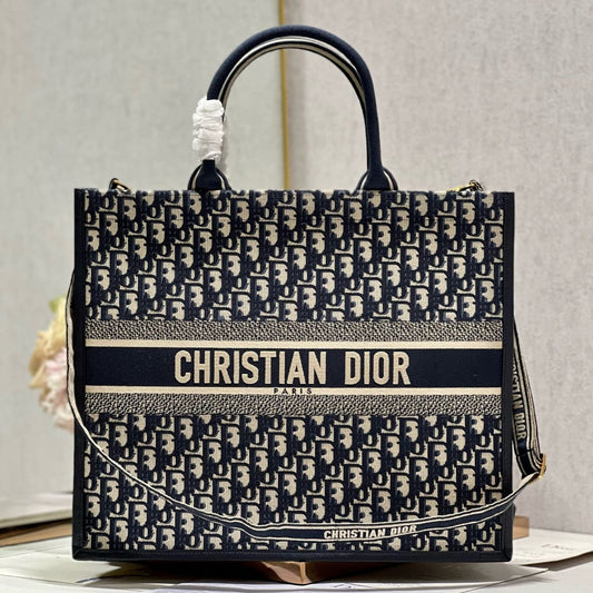 CD LARGE BOOK TOTE 42 BLUE OBLIQUE EMBROIDERY mysite