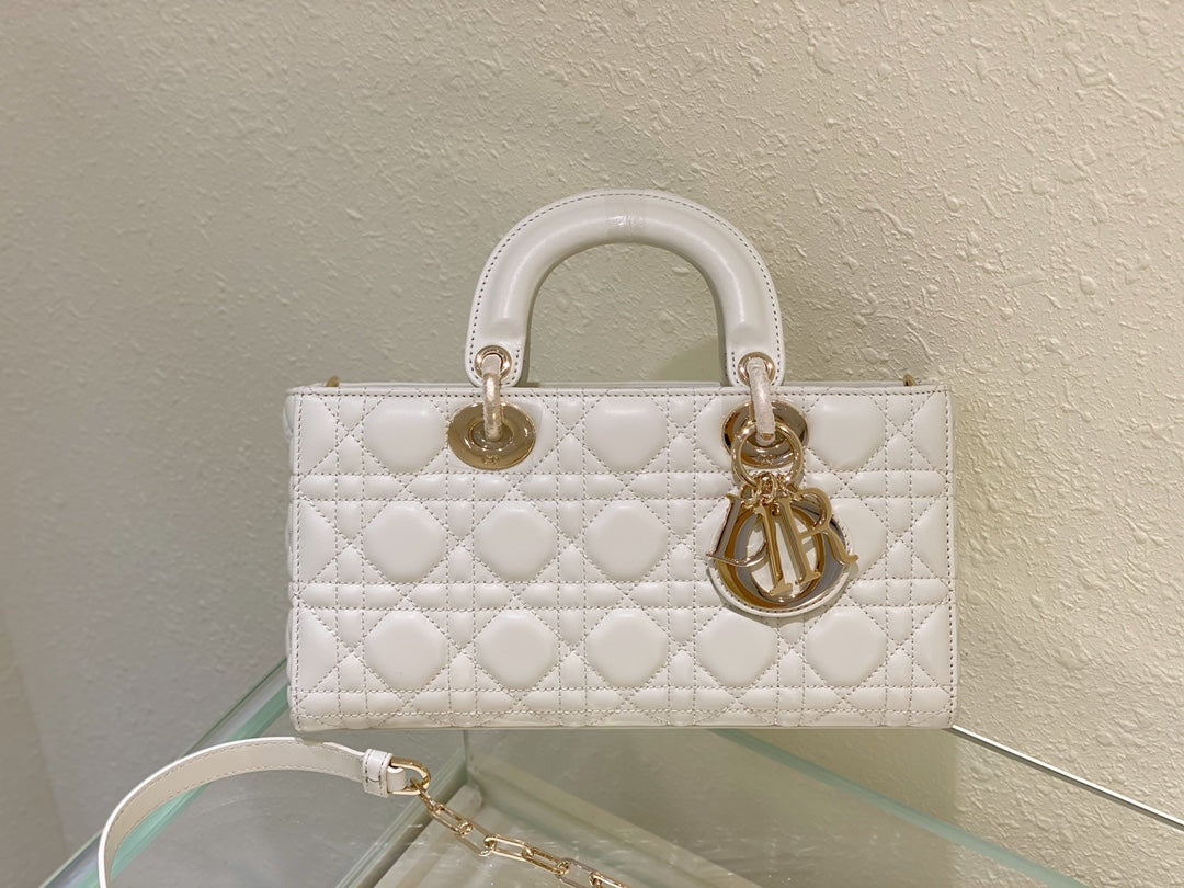 MEDIUM LADY D-JOY 26 WHITE LAMBSKIN mysite