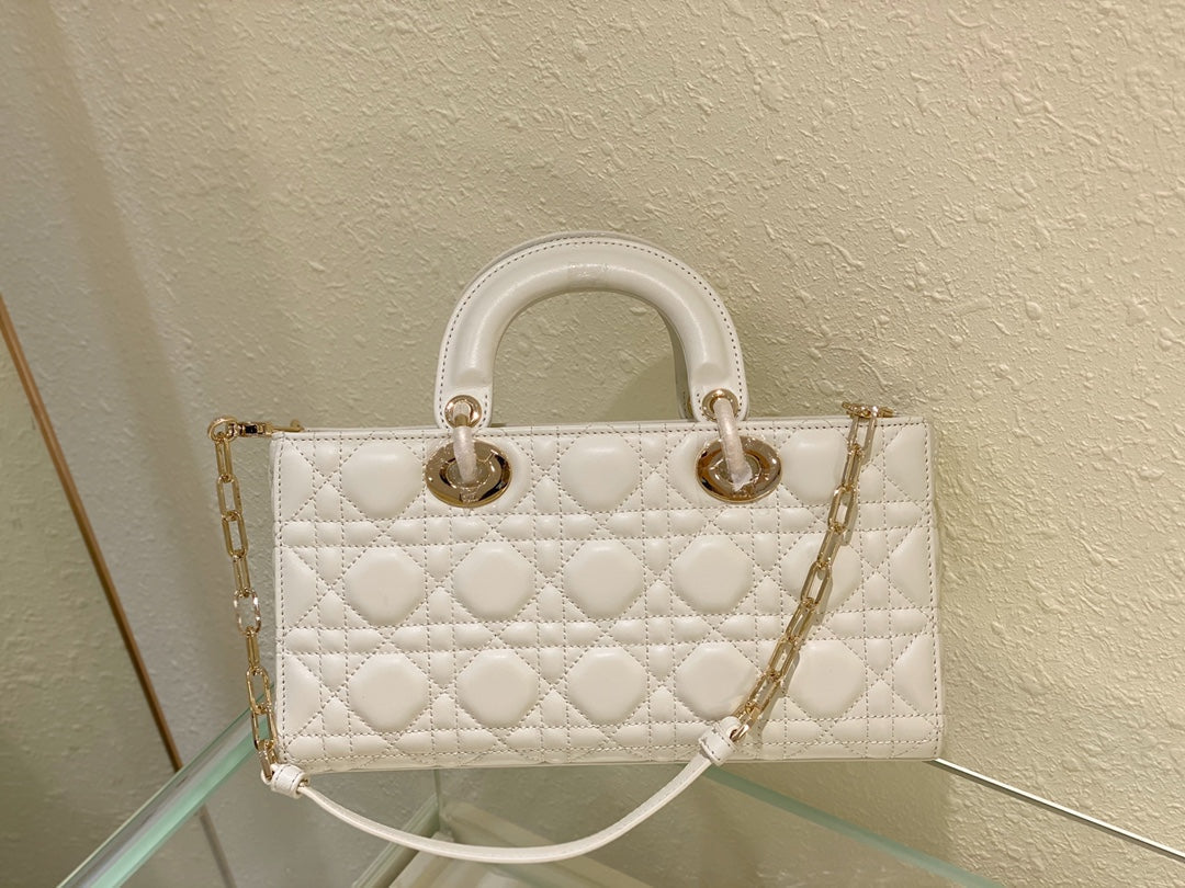 MEDIUM LADY D-JOY 26 WHITE LAMBSKIN mysite
