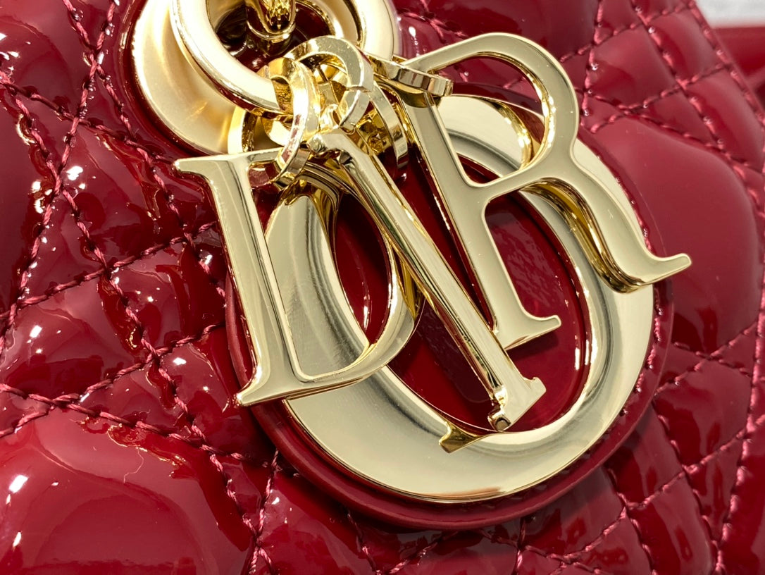 SMALL LADY D-JOY 22 RED PATENT CALFSKIN mysite