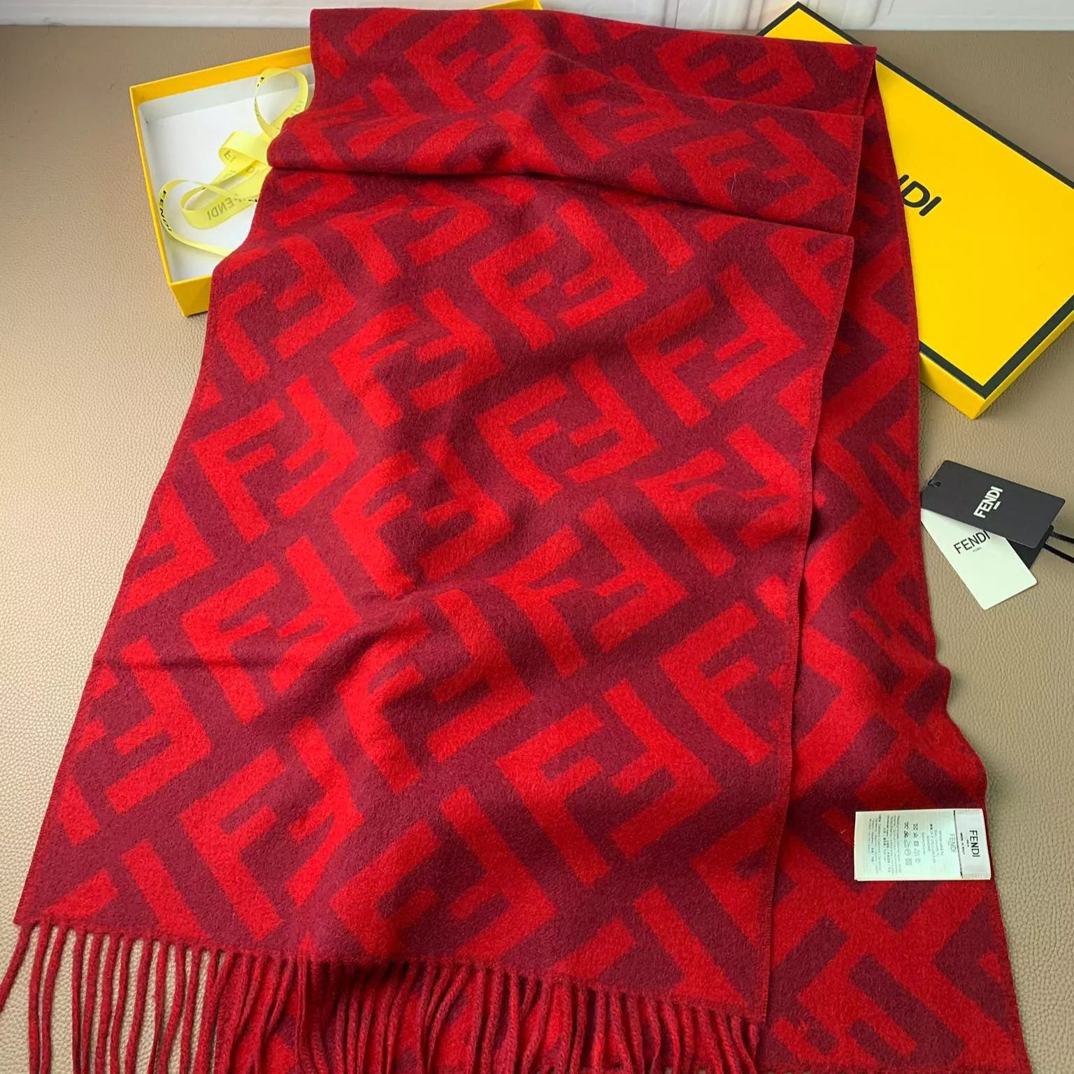 2-Color Classic FF Tassel Scarf mysite