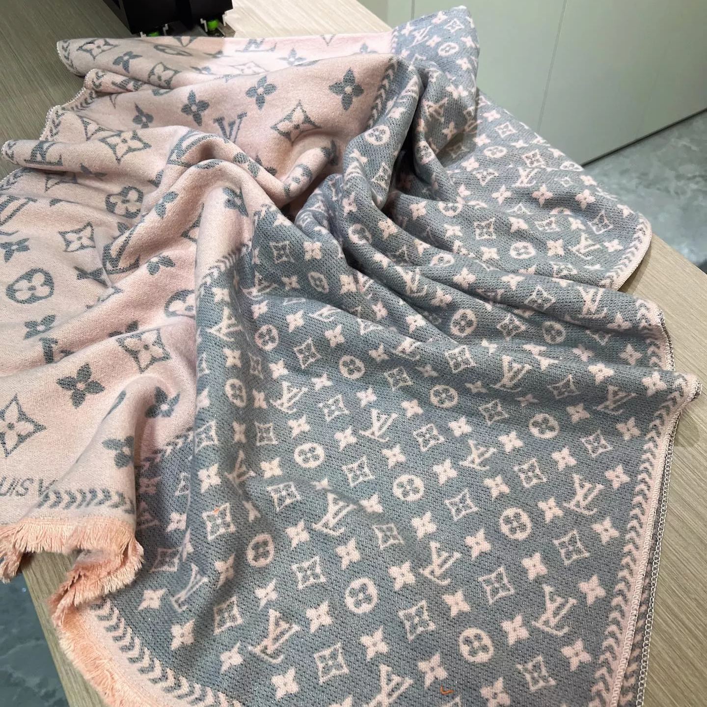 Color Block Letter Border Jacquard Scarf mysite