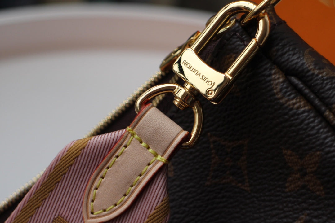 LV Multi Pochette Accessoires Monogram Canvas Cowhide GHW mysite