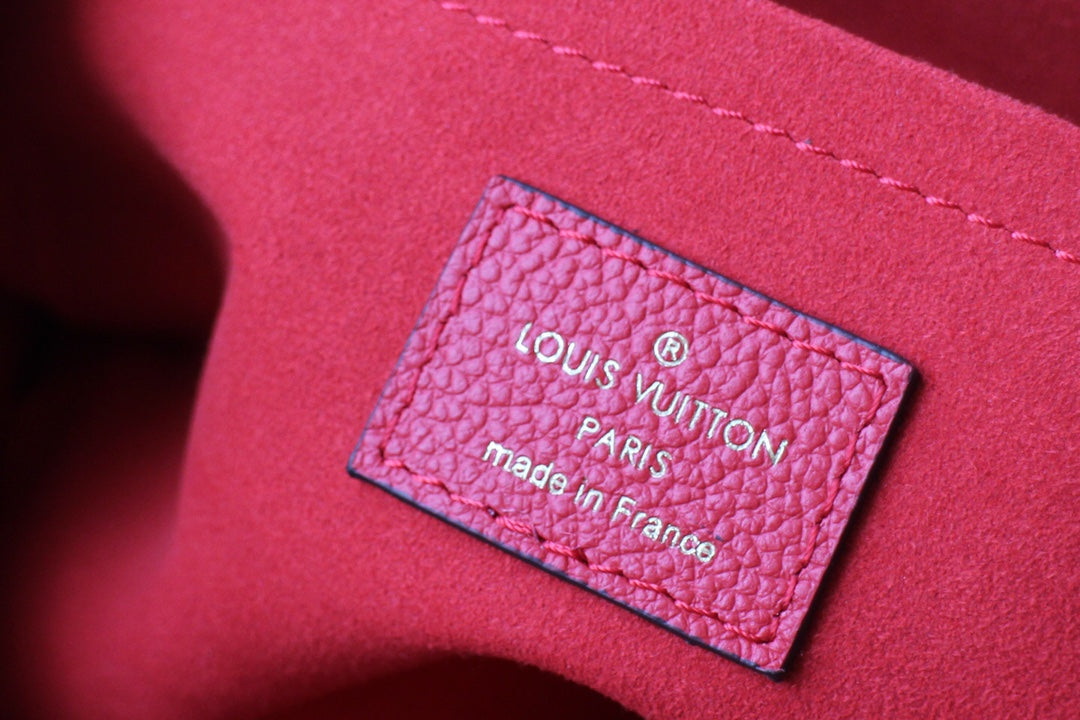 LV M62048 Daily Pouch Brown Red Monogram Canvas & Cowhide mysite