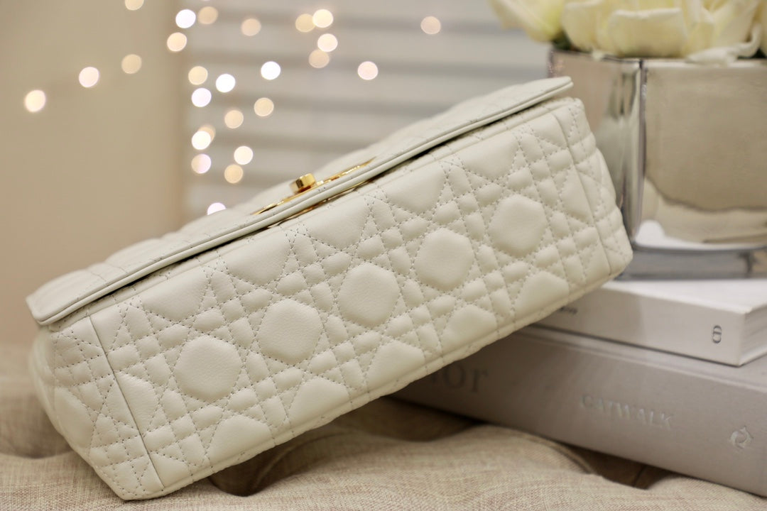 LARGE CARO BAG 28 WHITE CALFSKIN mysite