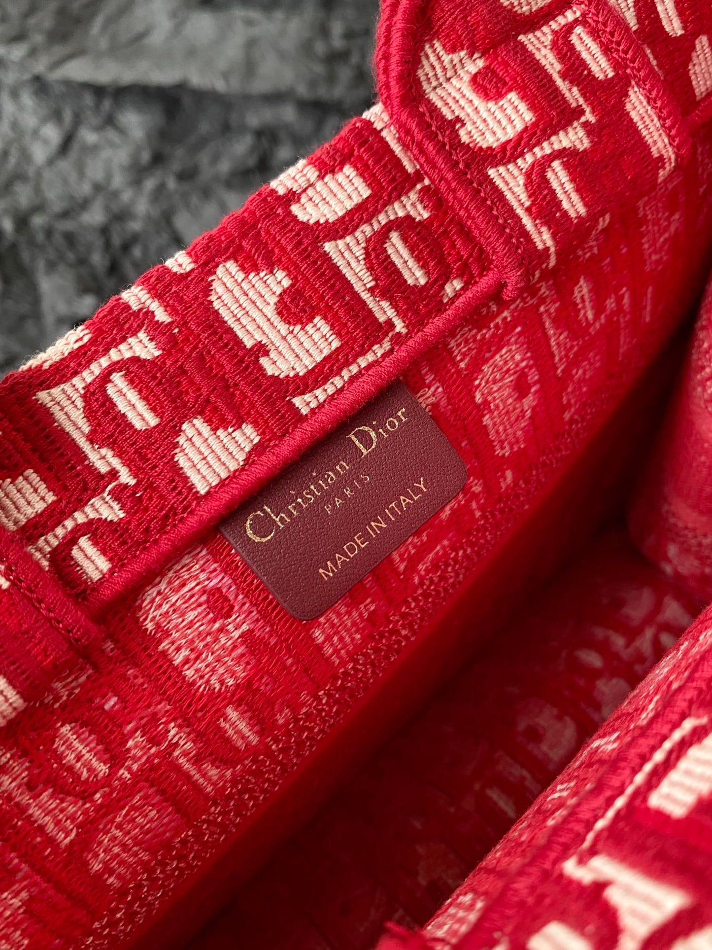 Small CD Book Tote 26.5cm Red Retro Style D Letter Embroidery mysite