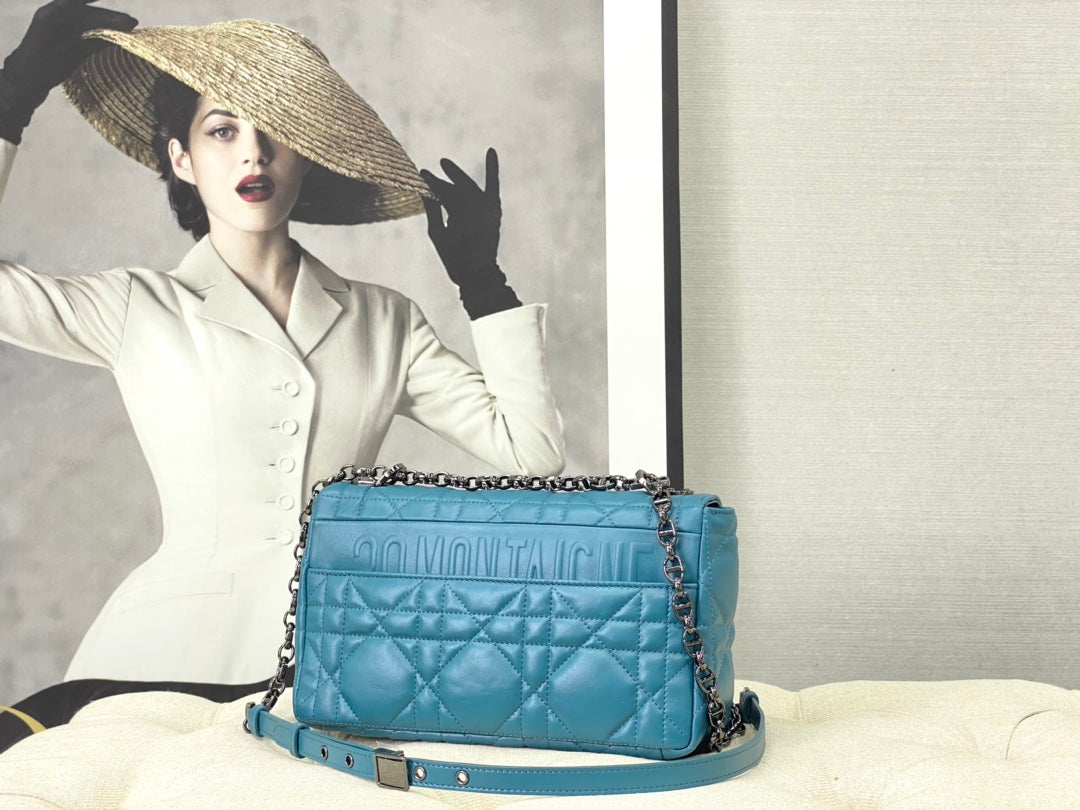 medium caro 25.5 azure blue black hardware mysite