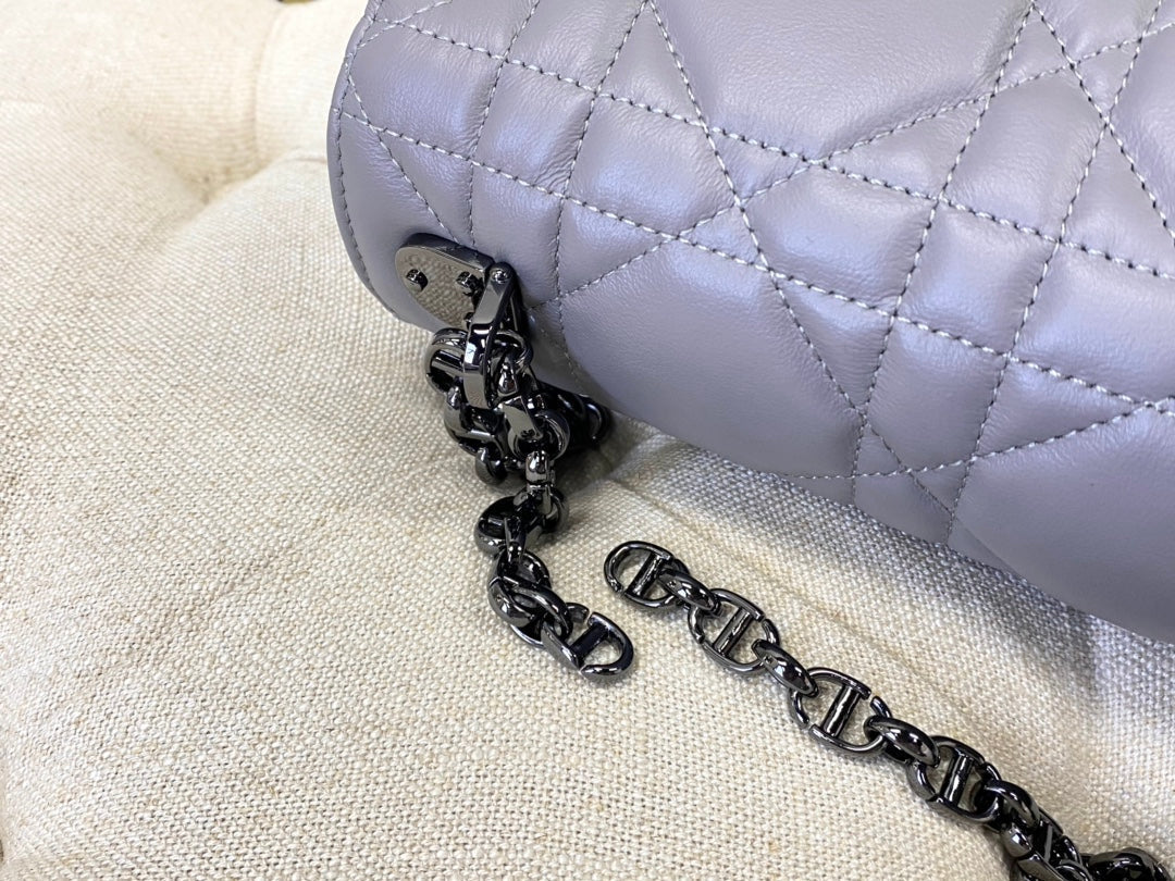 LARGE CARO BAG 28 OPALINE PURPLE CALFSKIN BLACK HARDWARE mysite