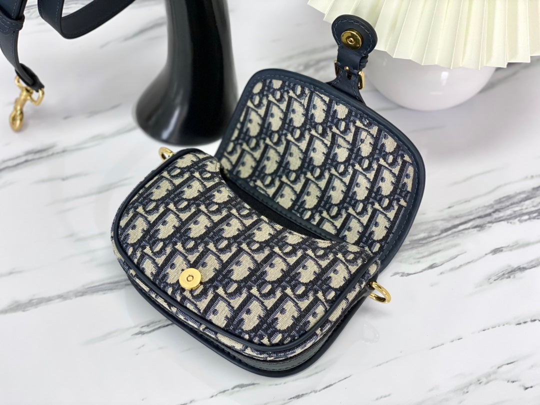 SMALL CD BOBBY 18CM BLUE OBLIQUE CANVAS GOLD HARDWARE mysite