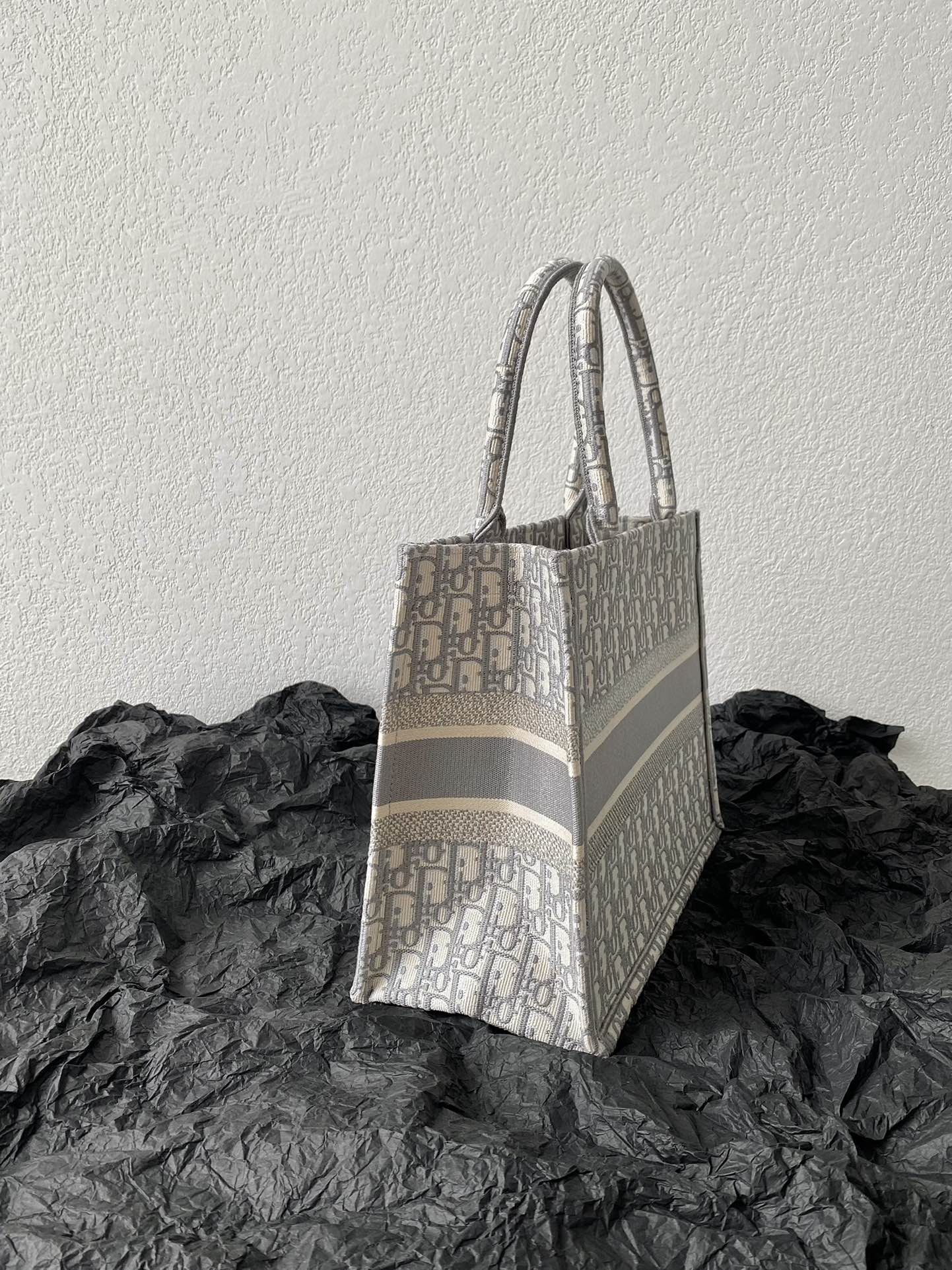 Medium CD Book Tote 36cm Grey mysite