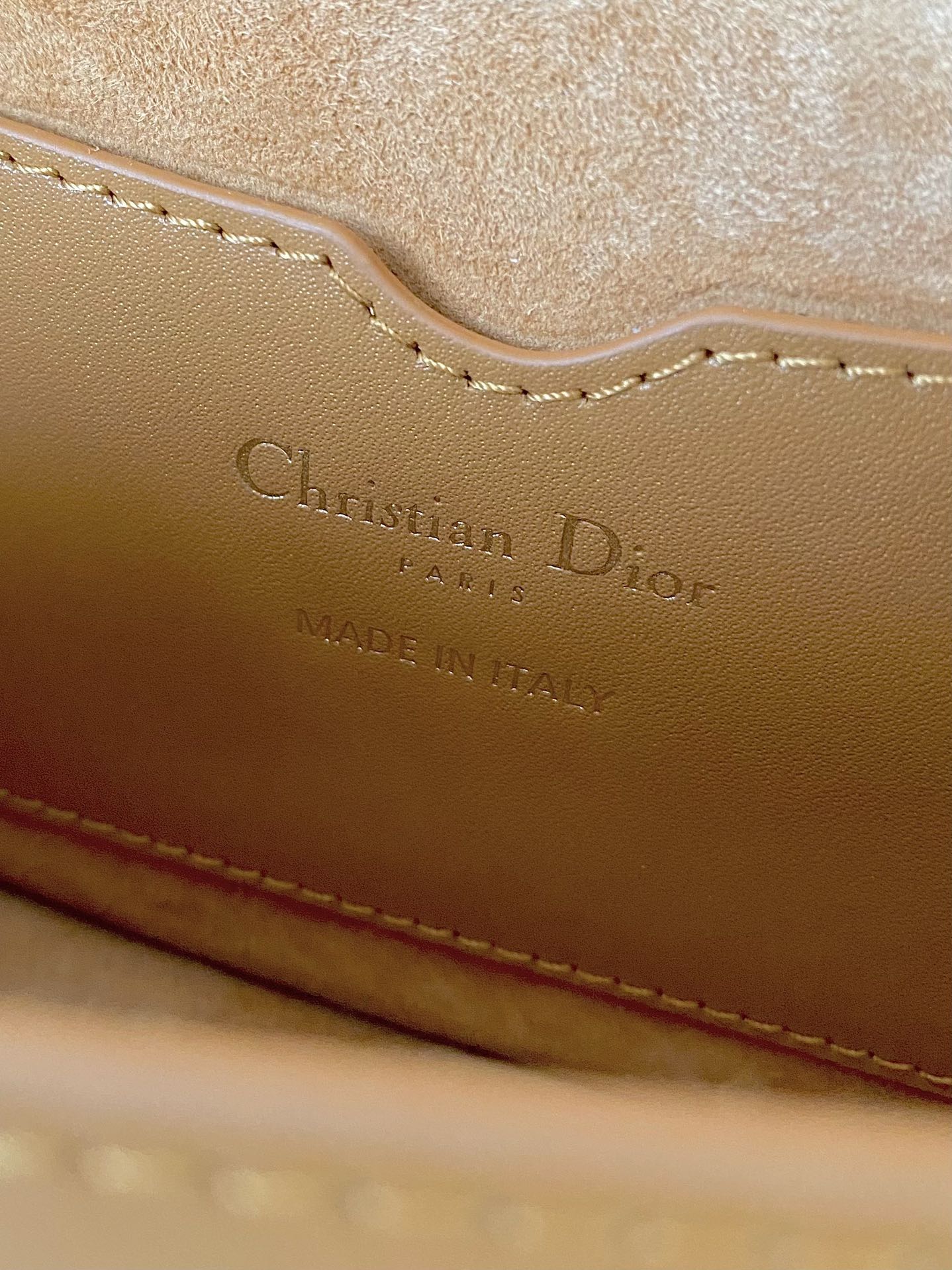 medium cd east west bobby 22cm brown calfskin ghw mysite