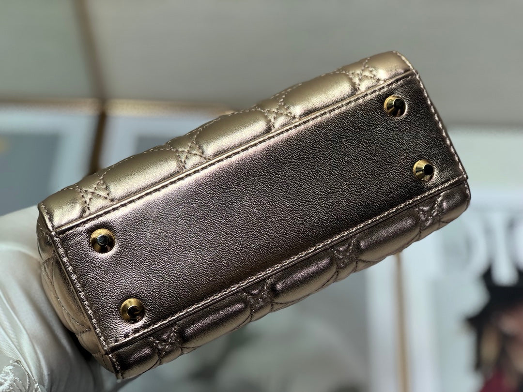 mini lady 17 light purple metalic lambkin mysite