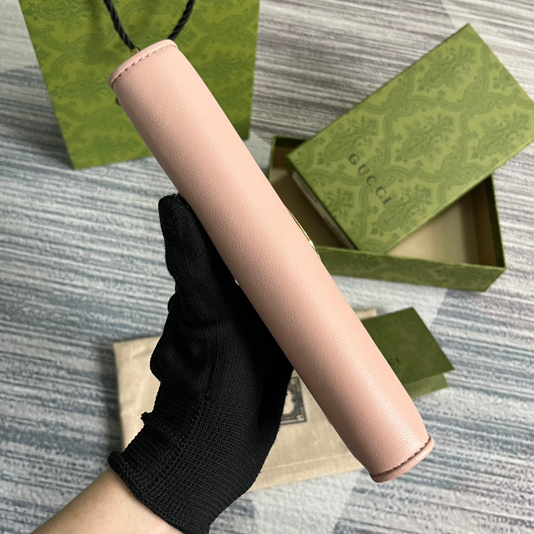 GG BLONDIE 21 FULL ZIP WALLET IN LIGHT PINK CALFSKIN mysite