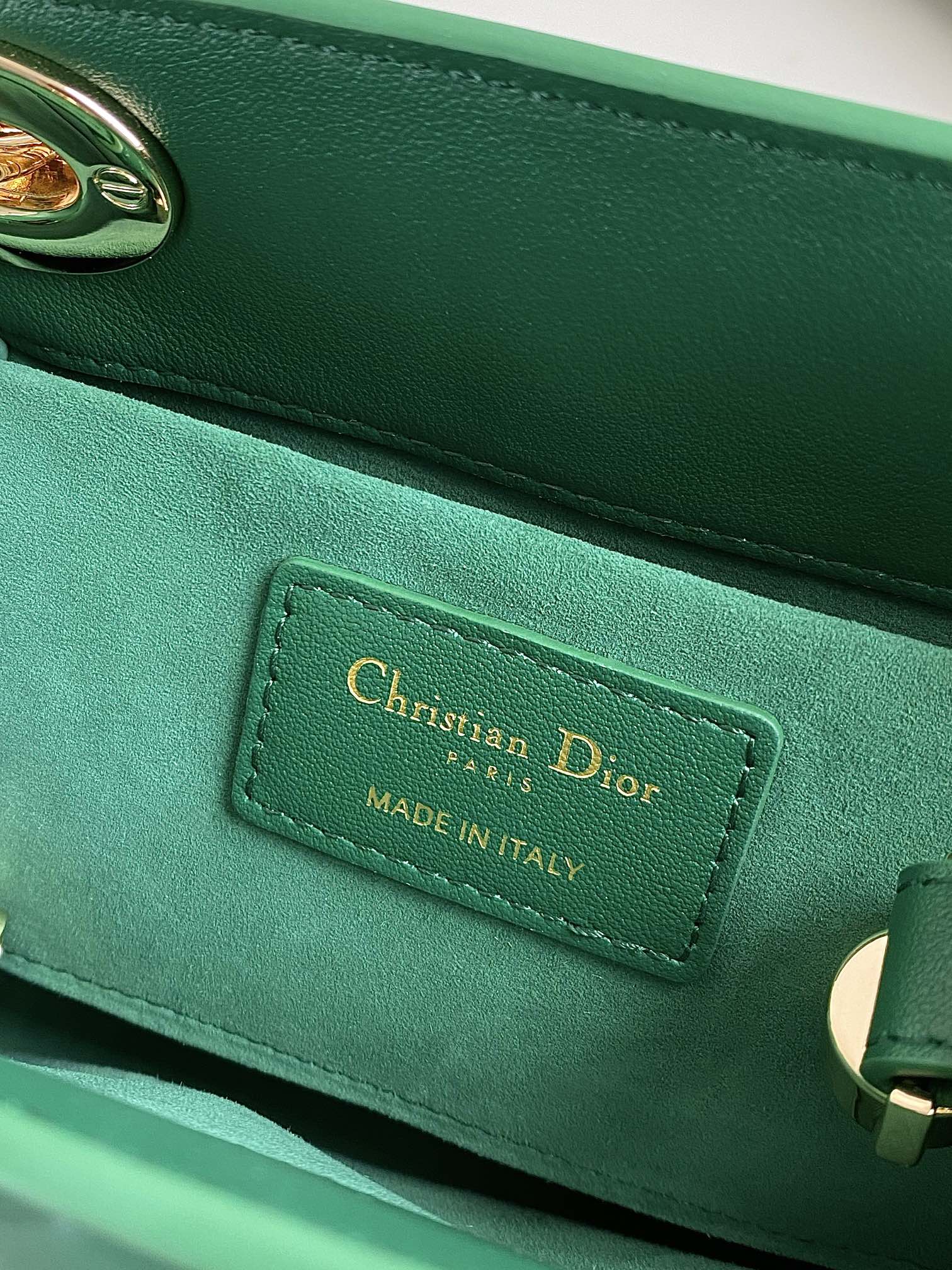 MINI LADY 19 IN FOREST GREEN LAMBSKIN mysite