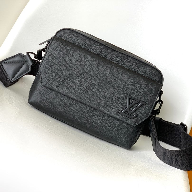 LV Fastline Messenger Bag 23.5 Black Cowhide HW mysite
