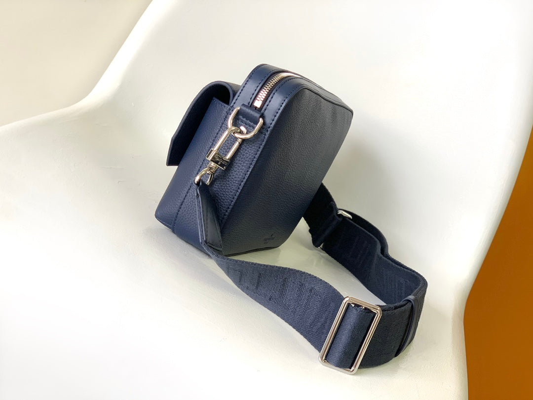 LV Fastline Messenger Bag 23.5 Blue Cowhide HW mysite