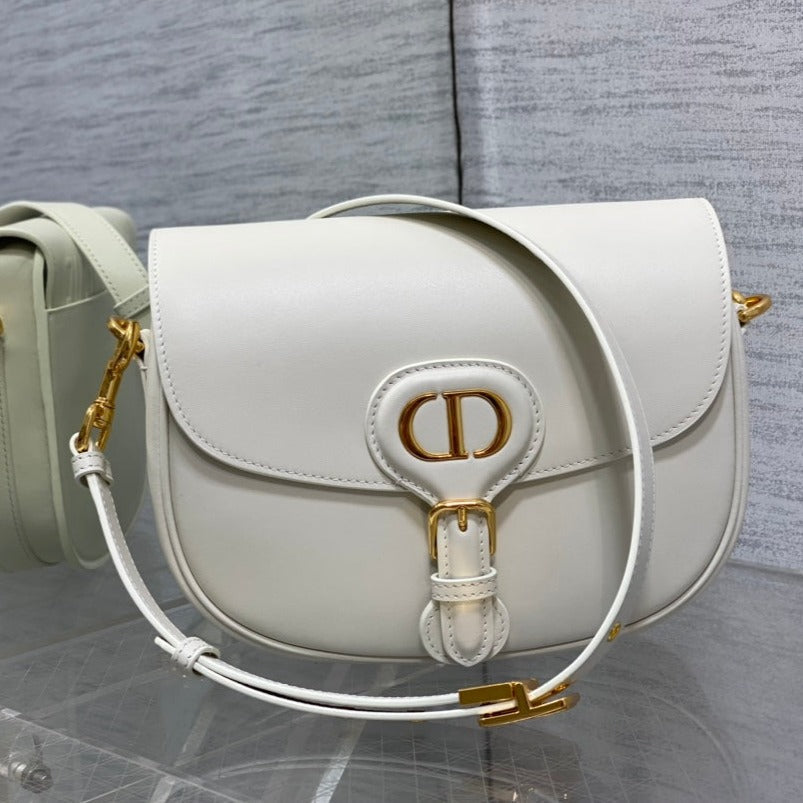 MEDIUM CD BOBBY 22CM WHITE CALFSKIN GOLD HARDWARE mysite