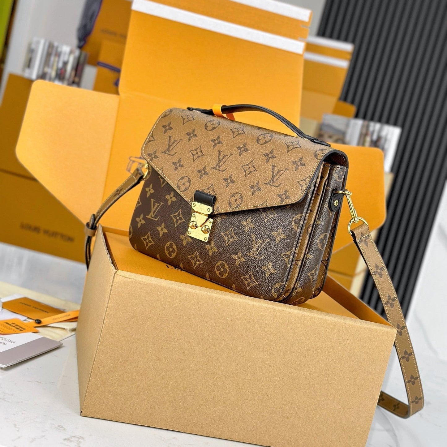 LV Pochette Metis Brown mix Ginger Brown Monogram Reverse Canvas 204264 mysite