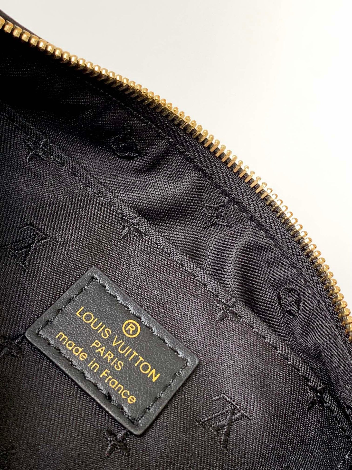 LV Over The Moon Handbag 27.5cm Black Embroidered Smooth Calfskin mysite