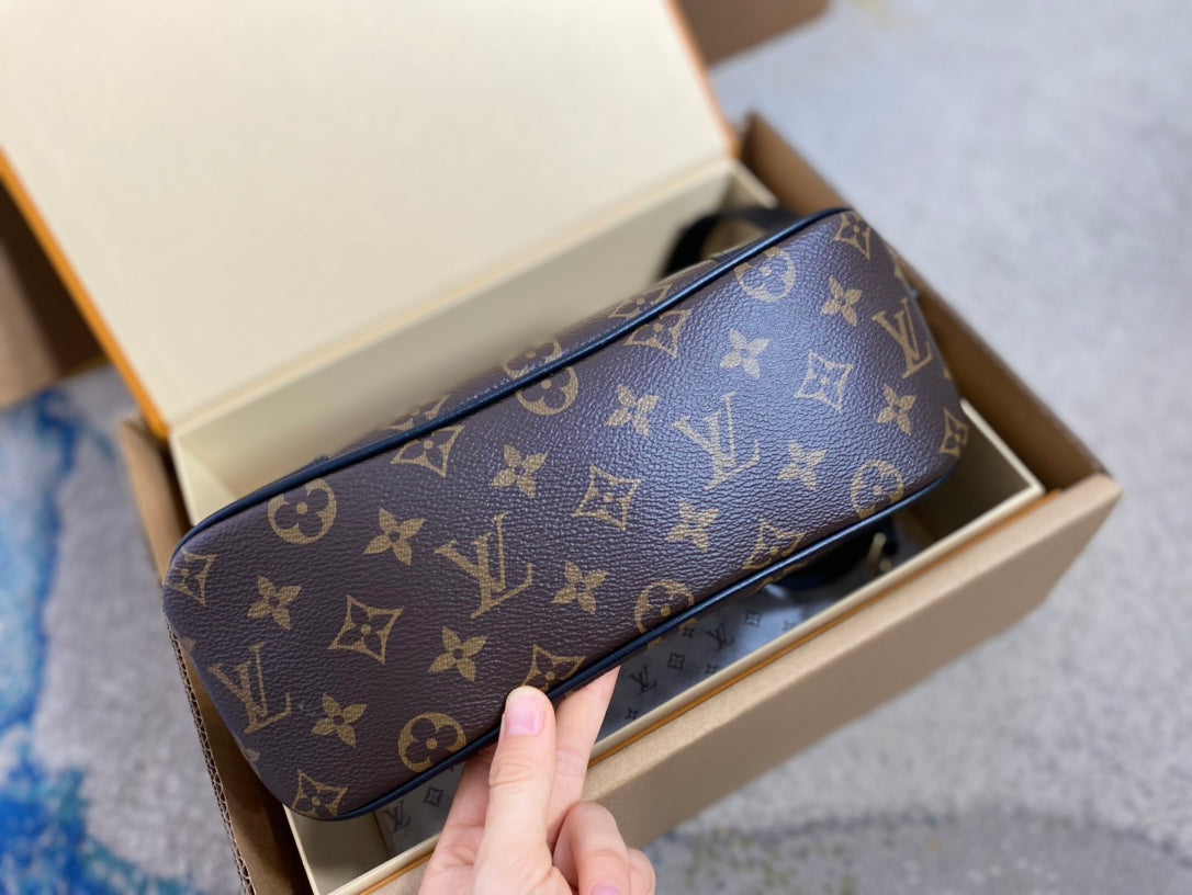 BOULOGNE 29 IN BROWN MONOGRAM CANVAS GOLD HARDWARE mysite