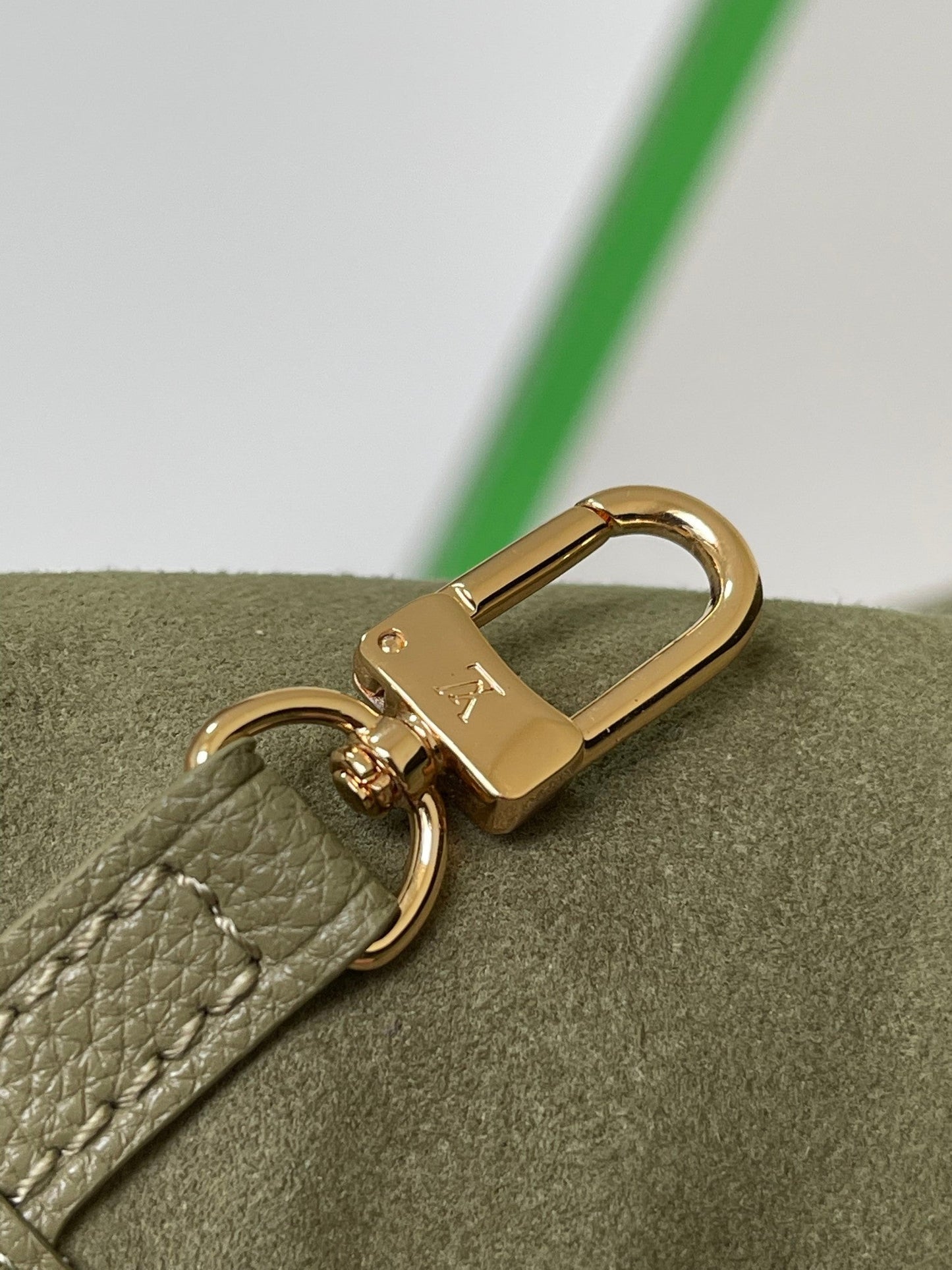 NEVERFULL MM 32 KHAKI CREAM MONOGRAM EMPREINTE LEATHER mysite