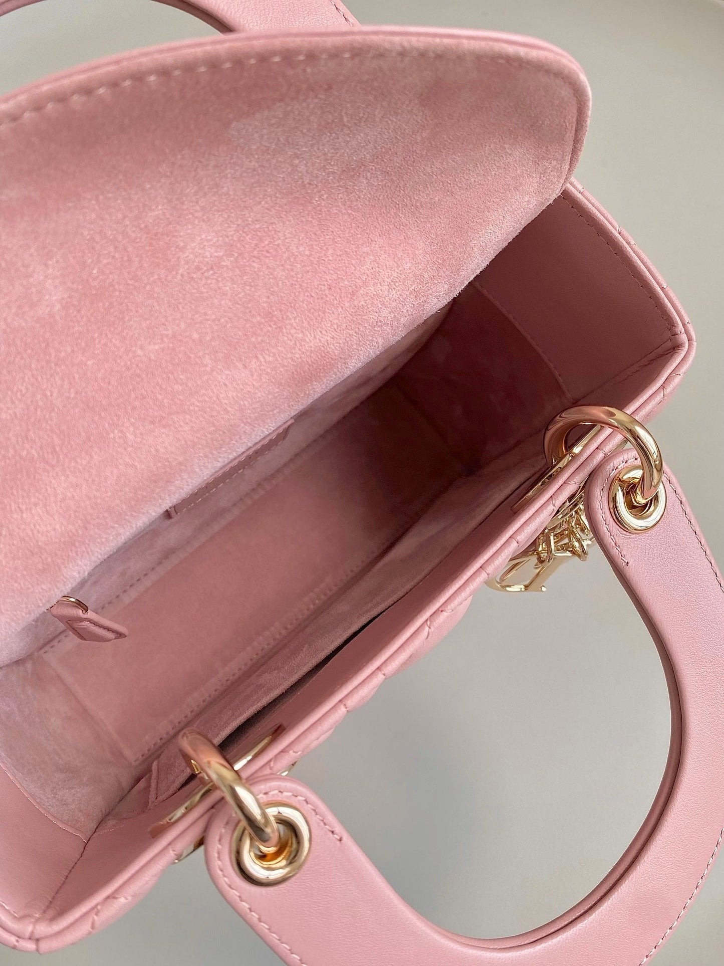 SMALL LADY 20 POWDER PINK LAMBSKIN mysite