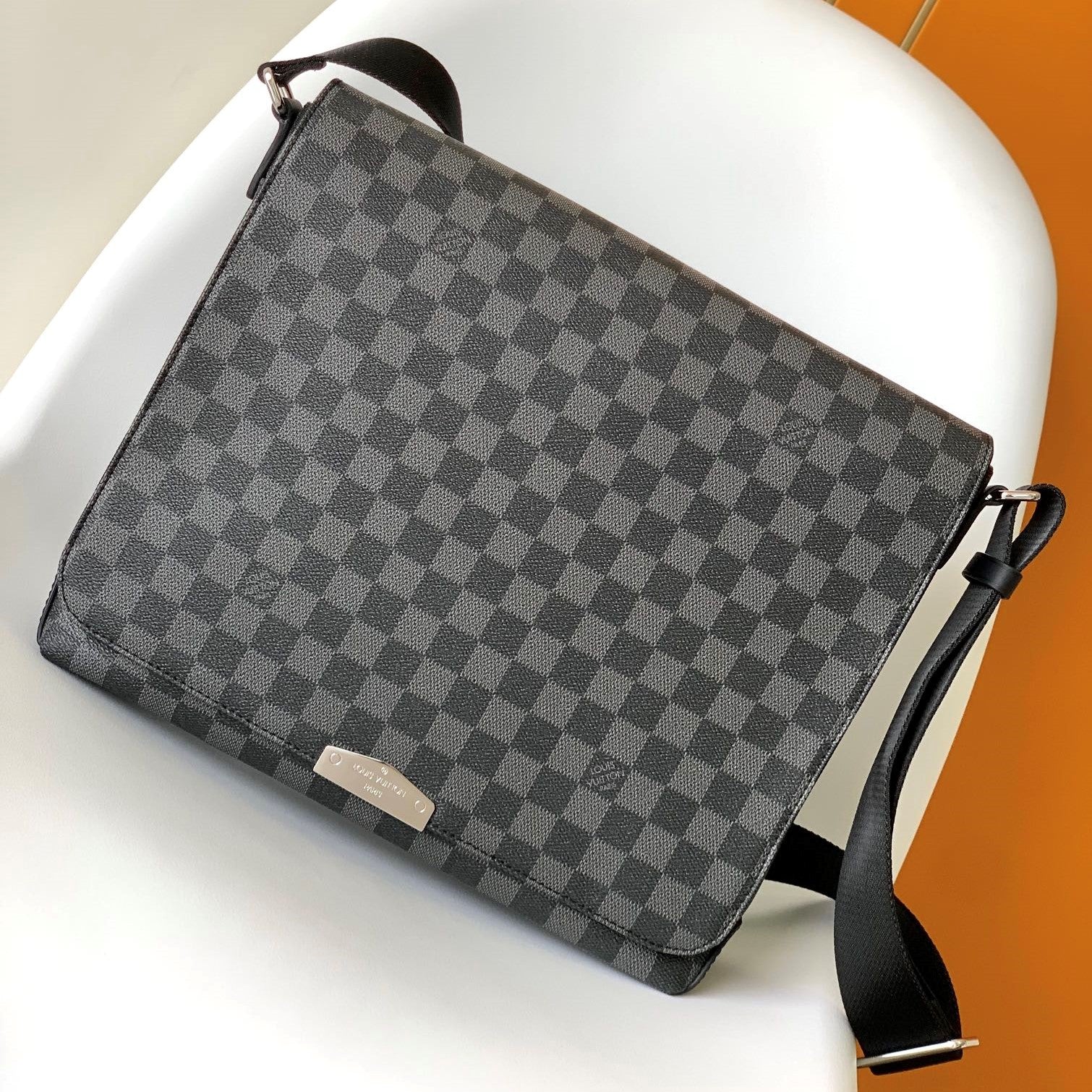 LV District PM Messenger 31cm Black Damier Graphite Canvas mysite
