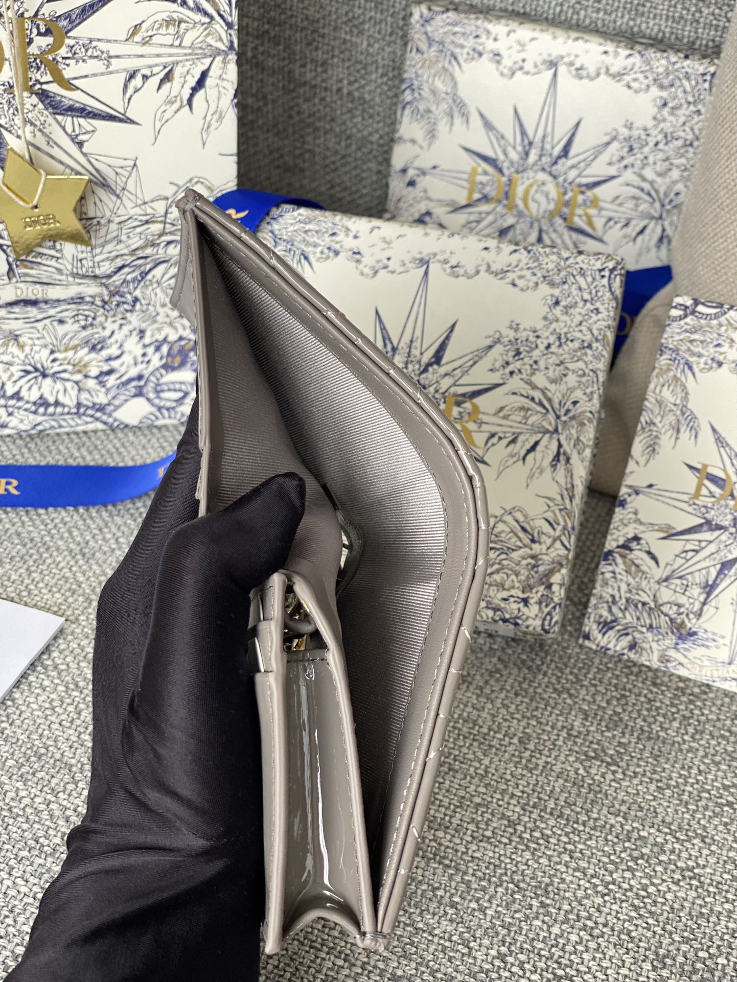 CD Caro 11cm Compact Wallet Shiny Grey Calfskin mysite