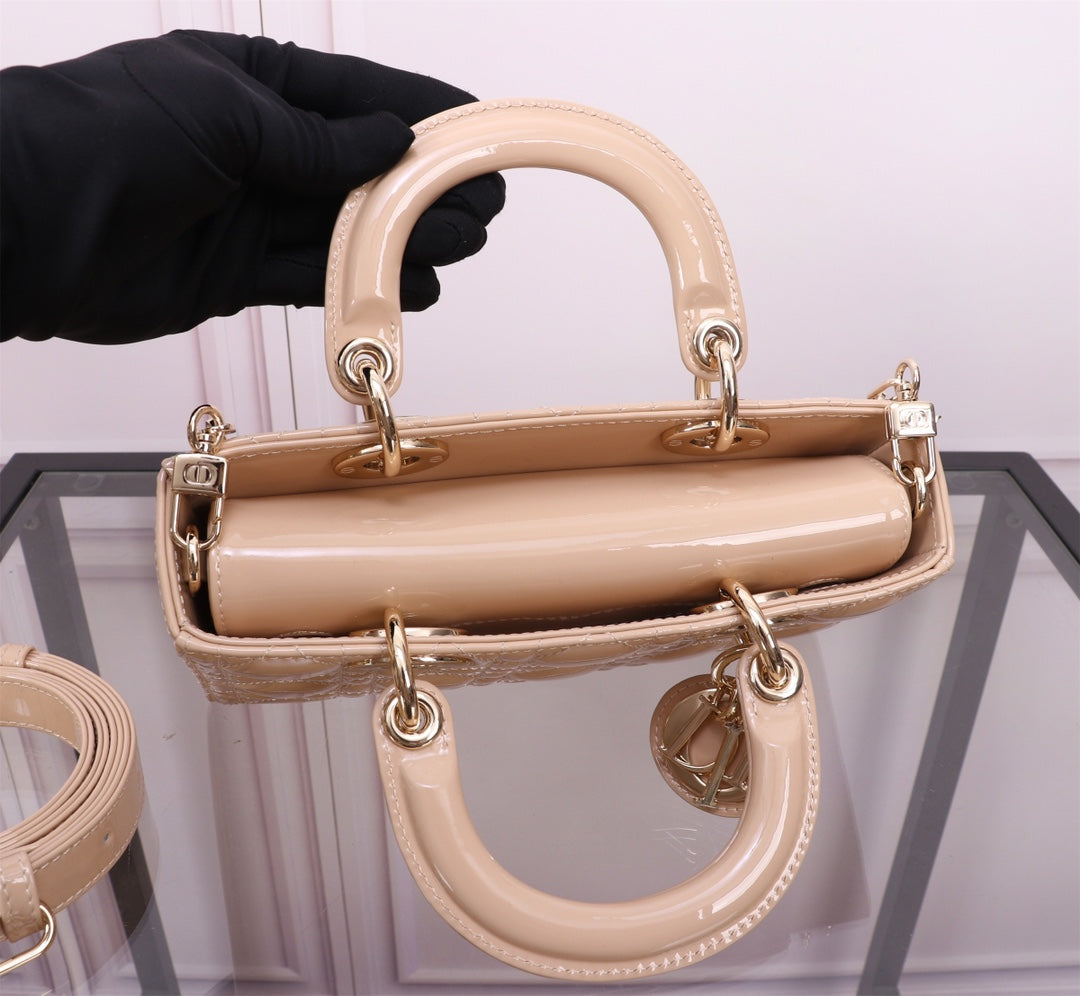 SMALL LADY D-JOY 22 BEIGE LAMBSKIN mysite