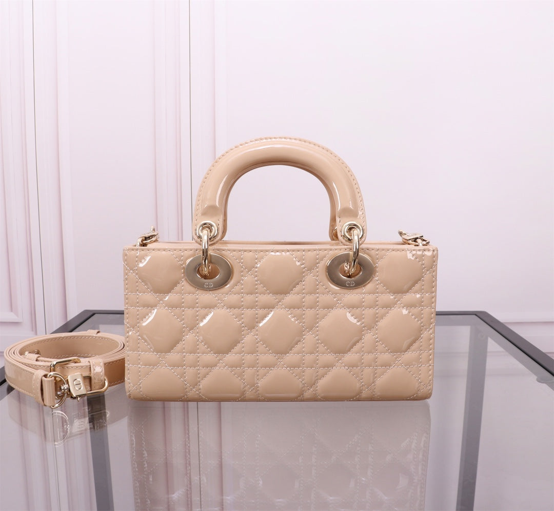 SMALL LADY D-JOY 22 BEIGE LAMBSKIN mysite