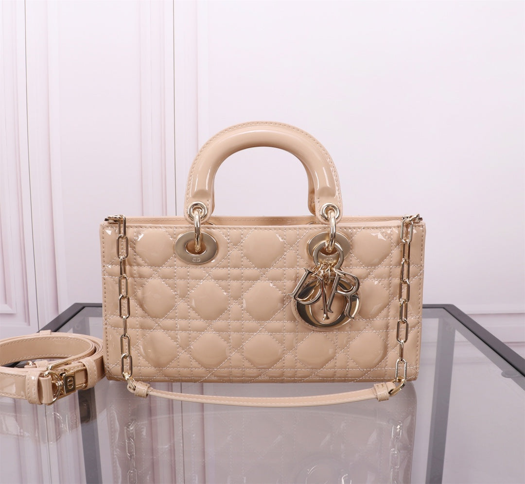 MEDIUM LADY D-JOY 26 BEIGE LAMBSKIN mysite