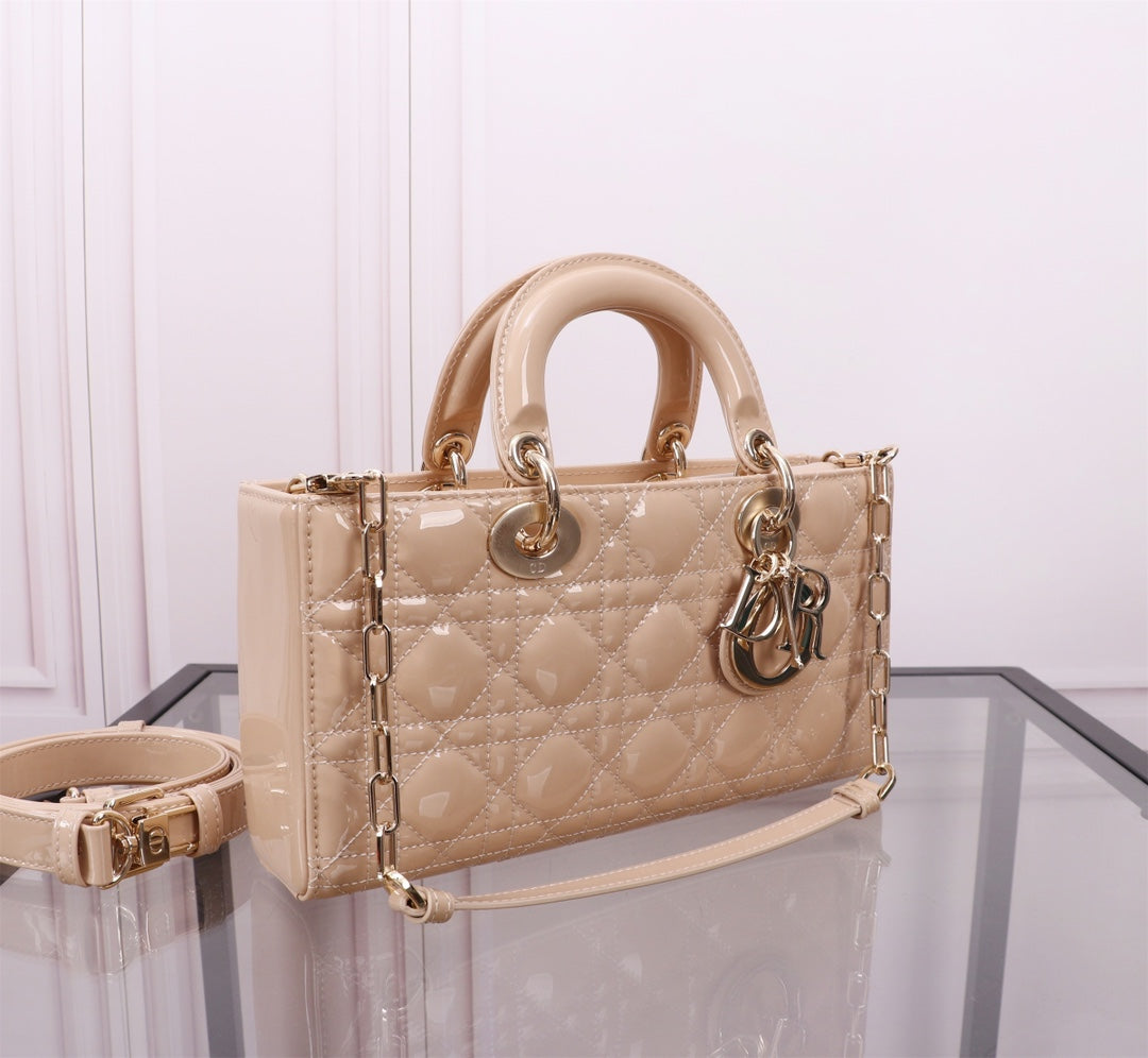 MEDIUM LADY D-JOY 26 BEIGE LAMBSKIN mysite