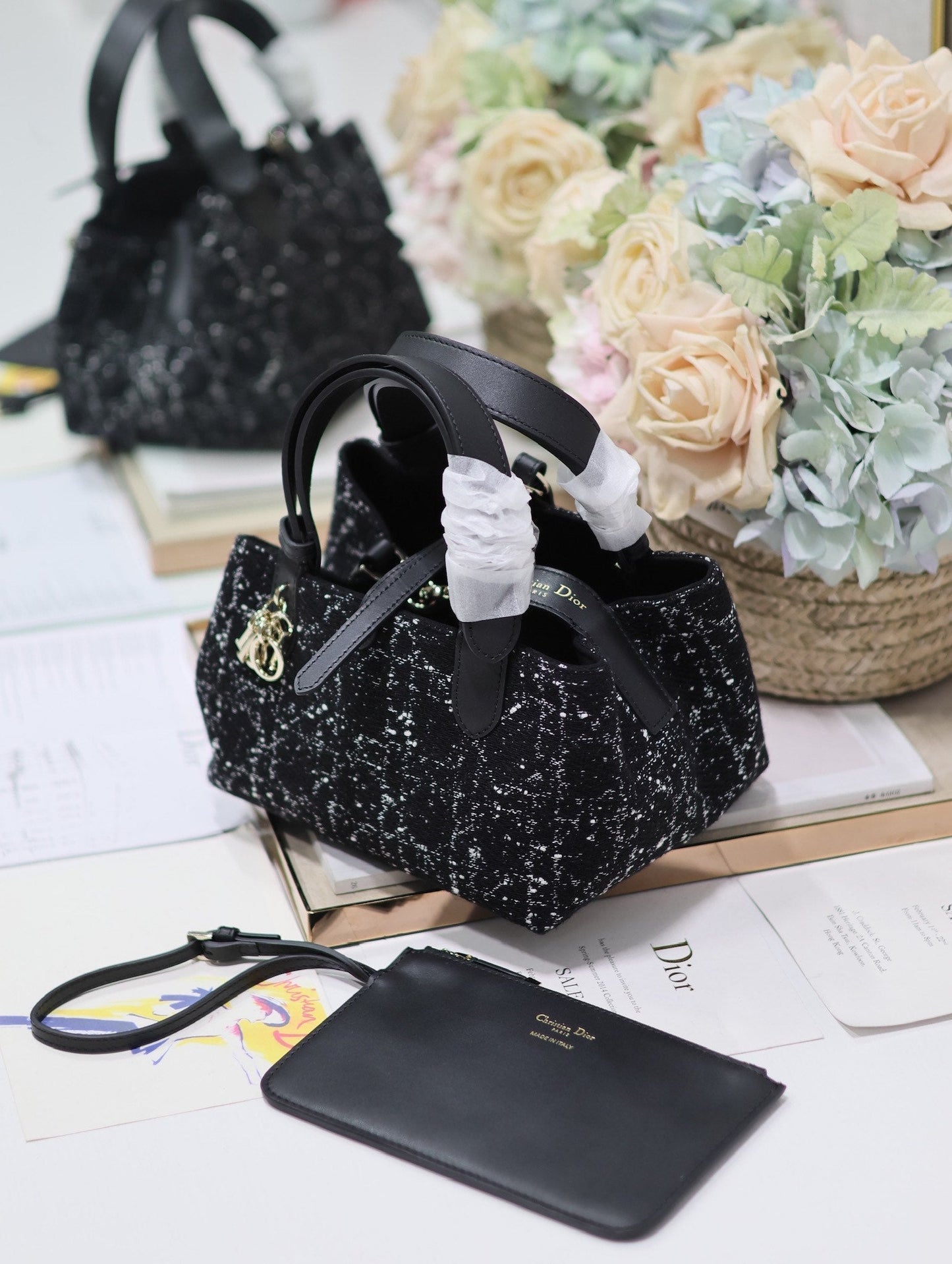 CD Small Toujours 23 Black Tweed 245636 mysite