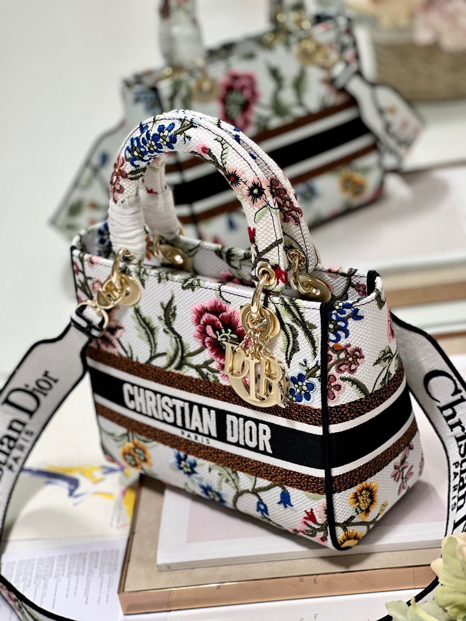 CD Floral White Lady Dior Bag Canvas 336682 mysite