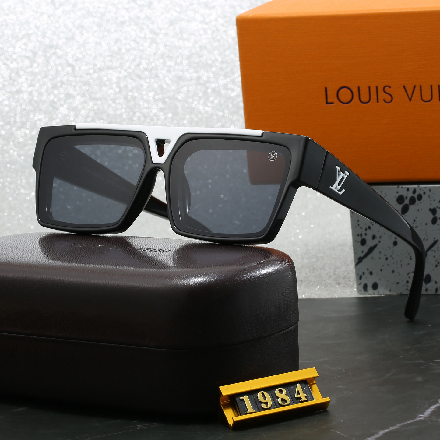 Fashion Sunglasses—17345