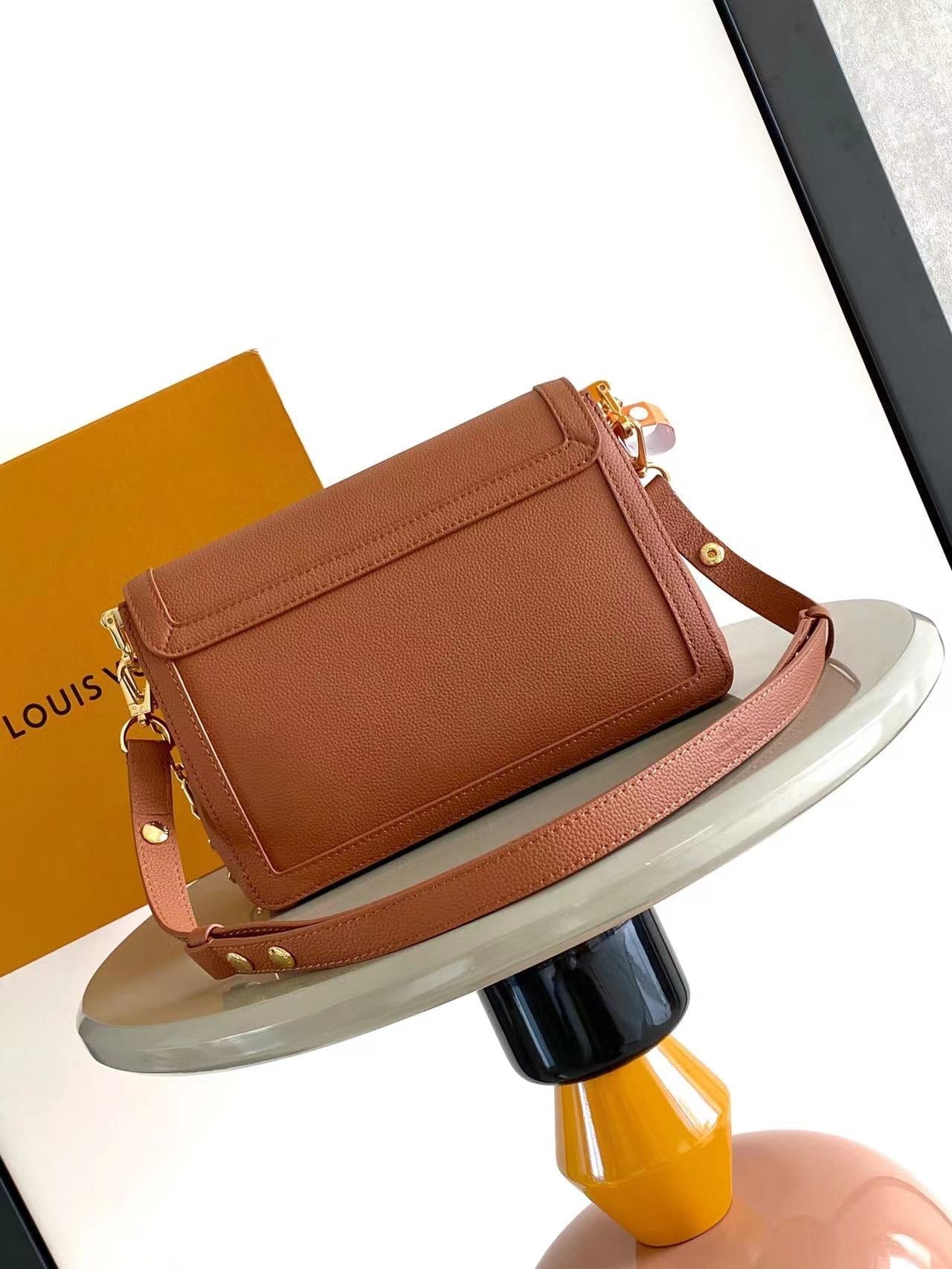 DAUPHINE SOFT MM 24 IN COGNAC CALFSKIN GOLD HARDWARE mysite