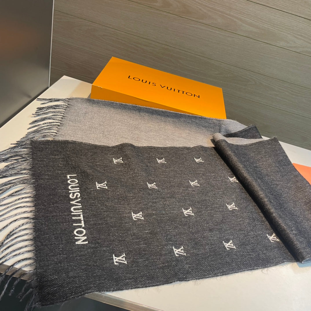 SCARF 190 CM IN BLACK CASHMERE WITH WHITE LOGO 396326 mysite