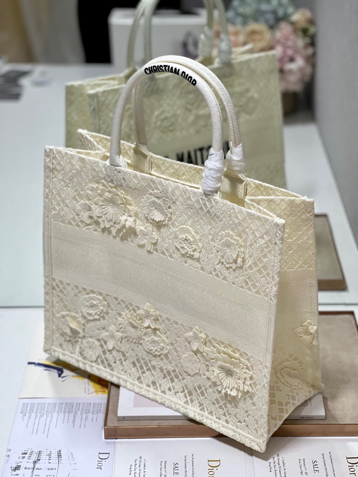 CD Fish Shreds White Book Tote 42cm Bag Canvas 336594 mysite